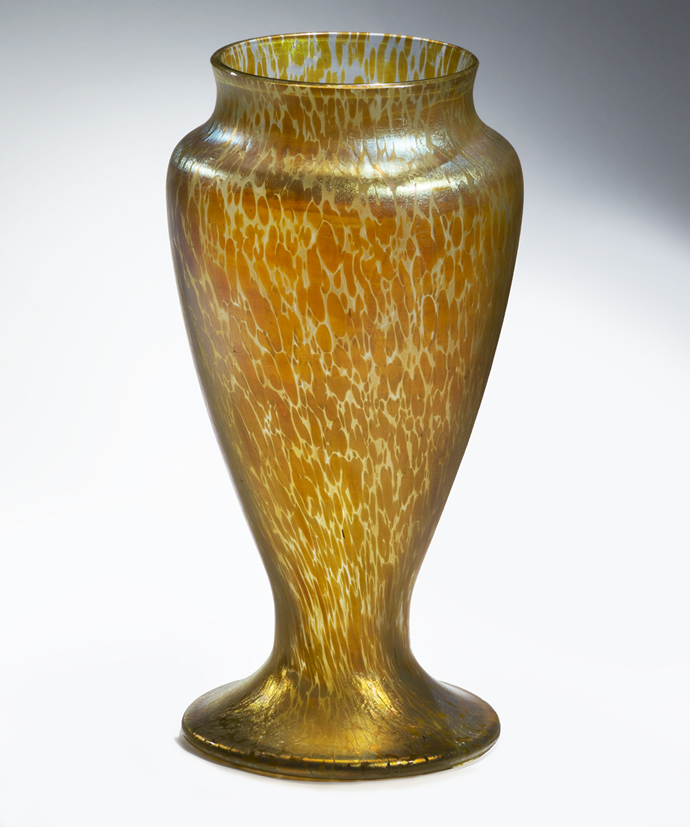 Clear glass vase with mottled amber pattern and urn-shape