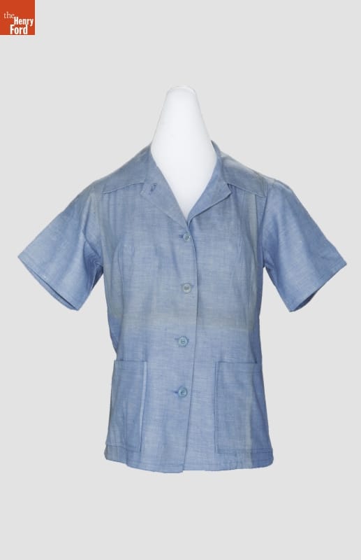 Short-sleeved blue button-down shirt