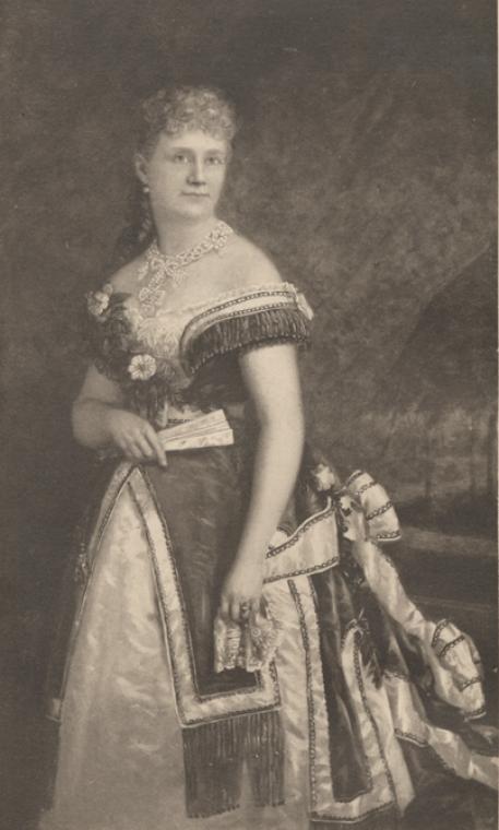 Illustration of standing woman in elaborate dress and jewelry, holding fan