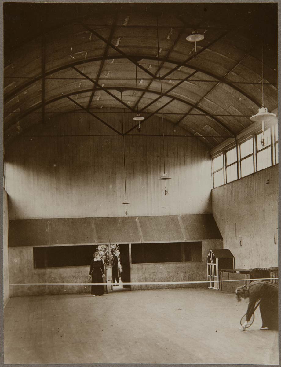 84.1.1660.499 Indoor Tennis Court